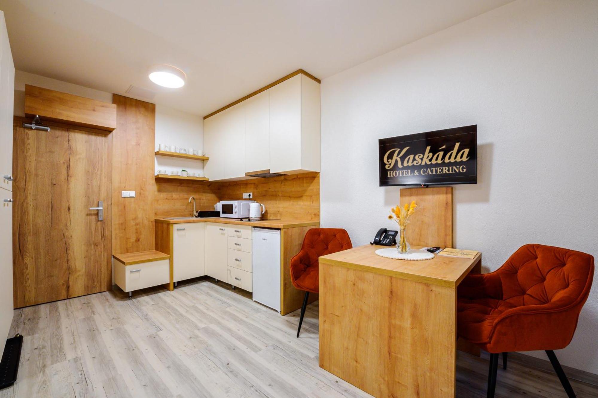 Hotel Kaskada Poprad Exterior photo